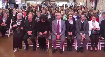 İzmir Büyükşehir Belediye Başkanı Tunç Soyer, Medeni Kanun'un 98. yıl dönümü programına katıldı