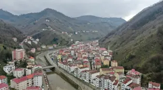 Giresun'un Yağlıdere ilçesinden ABD'ye göç eden ilk gurbetçiye anıt
