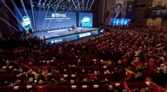 Akşener: 'İstanbul'a İhanet Edenlere de İstanbul'u İhmal Edenlere de Mecbur Değilsiniz'