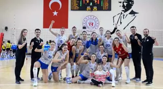 Bozüyük Belediyesi Voleybol Takımı Yarı Finale Yükseldi