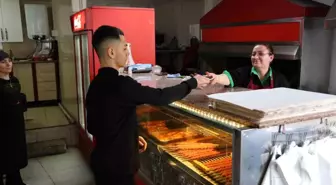 Sivas'ta Kadın Kebap Ustası