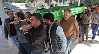 Marmara Denizi'nde batan kargo gemisinin aşçısının cenazesi Adana'da defnedildi