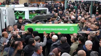 Niğde Belediye Başkanı Emrah Özdemir'in kayınpederi Suat Tosun'un cenazesi defnedildi