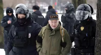 Rusya'da Navalny protestolarında gözaltına alınanların sayısı 400'e yükseldi