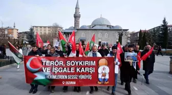 Erzurum'da sağlık çalışanları İsrail'in Gazze'ye saldırılarını protesto etti