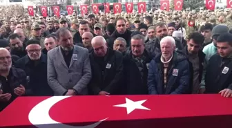 Şehit Piyade Sözleşmeli Er Salih Ay son yolculuğuna uğurlanıyor