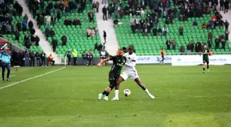 Sakaryaspor, Çorumspor'u 3-1 mağlup etti