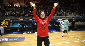 Avrupa Şampiyonu Yasemin Adar Yiğit Balıkesir'e Döndü