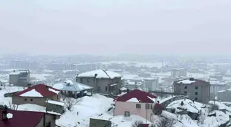 Hakkari'nin Yüksekova ilçesinde bugün gerçekleşecek uçak seferleri iptal edildi