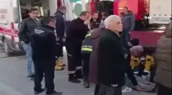 Afyonkarahisar'da işçi servisi kaza yaptı: 12 yaralı