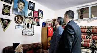 Cumhur İttifakı'nın Merkezefendi Belediyesi Adayı Ekrem Başer, Denizlili ülkücü şehit Osman Kavcar'ın baba ocağını ziyaret etti
