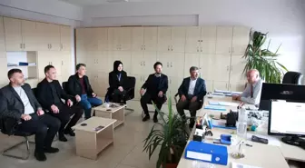 Gediz Belediye Başkanı Muharrem Akçadurak, projelerini paylaşmak için kurum ve esnaf ziyaretleri gerçekleştiriyor