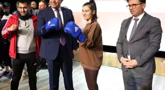 Düzce'de Spor Kulüplerine Malzeme Desteği