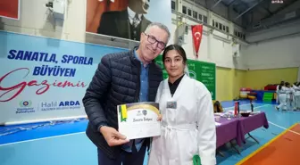 Gaziemir Belediyesi Taekwondo Kursunda Kuşak Atlama Sınavı Yapıldı