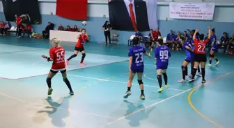 İzmir Büyükşehir Belediyespor, Tekirdağ Süleymanpaşa'yı 34-24 mağlup etti