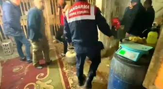 Aksaray'da Horoz Dövüşü Yapılan Bina Baskınında 7 Şüpheli Yakalandı