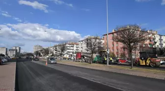 Kayseri Büyükşehir Belediyesi Ziya Gökalp Mahallesi'nde 2 Bin 200 Ton Sıcak Asfalt Çalışması Yaptı