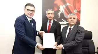 Hamza Dağ İzmir Büyükşehir Belediye Başkan adaylığı için başvuruda bulundu