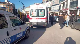 Burdur'un Gölhisar ilçesinde motosiklet kazası: 2 yaralı