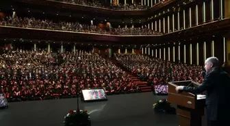 Cumhurbaşkanı Erdoğan: Yüksek yargı kurumları arasındaki tartışmalarda taraf olmak değil, sorunu çözecek mekanizmaları işletmek önemlidir
