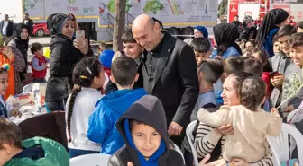İzmir Büyükşehir Belediye Başkanı Tunç Soyer, Kadifekale'de Mahalle Bostanları Üreticileriyle Buluştu