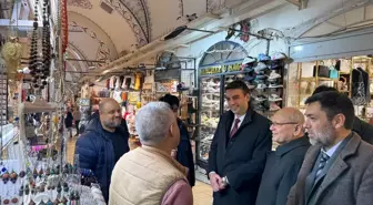 Vatan Partisi İBB Başkan Adayı İbrahim Okan Özkan Kapalıçarşı Esnafını Ziyaret Etti
