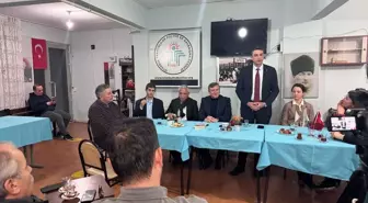 Vatan Partisi İstanbul Büyükşehir Belediye Başkan Adayı İbrahim Okan Özkan, İstanbul Trakyalılar Kültür ve Dayanışma Derneği'ni ziyaret etti