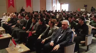 ASO Başkanı Ardıç kariyer günü etkinliğinde öğrencilerle bir araya geldi