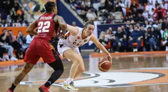ÇBK Mersin, Casademont Zaragoza'yı 79-62 mağlup etti