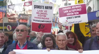 Bornova Laik Eğitim Demokratik Yaşam Platformu, dinselleştirme ve manevi danışmanlık uygulamalarına tepki gösterdi