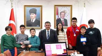 Kırşehir Valisi Buhara, BİLSEM öğrencileriyle buluştu