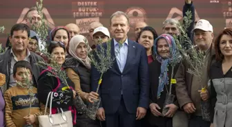 Mersin Büyükşehir Belediyesi Üreticilere Tarımsal Destek Sağlıyor