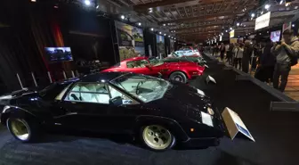 2024 Kanada Uluslararası Otomobil Fuarı'nda Klasik Otomobiller Sergileniyor