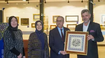 Diyarbakır Valisi Ali İhsan Su, Hattat Hamit Aytaç'ın İzinde Geleneksel Sanatlar Sergisi'ni açtı