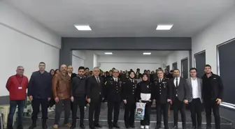 Giresun'da Resim Yarışmasında İl Birincisi Öğrenciye Ödül Verildi