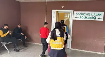 Adıyaman'da Kek Yedikten Sonra Rahatsızlanan 8 Öğrenci Hastaneye Kaldırıldı