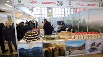 Çukurca'nın yerli ata tohumu tahini dünya kahvaltı fuarında tanıtıldı