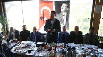 Cumhur İttifakı Bodrum Belediye Başkan Adayı Mehmet Tosun, meclis üyesi adaylarını tanıttı