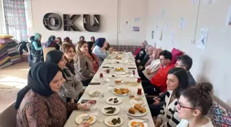 Düzce'deki öğrenciler yöresel yemekler öğreniyor