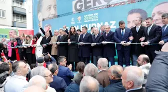 AK Parti Genel Başkan Yardımcısı Çiğdem Karaaslan, Samsun'da İlkadım Seçim Koordinasyon Merkezi'nin açılışına katıldı