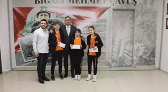 Biga Ortaokulu Öğrencileri Yüzme İl Birinciliği'nde Dereceler Elde Etti