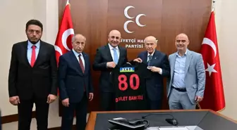 Fatih Karagümrük Başkanı Süleyman Hurma, MHP Genel Başkanı Devlet Bahçeli'yi ziyaret etti