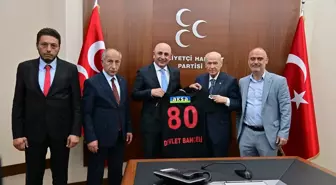 MHP Genel Başkanı Devlet Bahçeli, Fatih Karagümrük Spor Kulübü Başkanı Süleyman Hurma ve beraberindeki heyetle görüştü