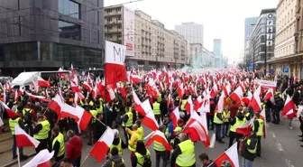 Polonya'da çiftçiler AB tarım politikalarını ve Ukrayna'dan ithalatı protesto etti