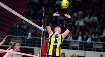 Fenerbahçe Opet Kadın Voleybol Takımı Yarı Finale Yükseldi