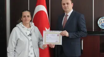 Sinop'un Gerze ilçesinde başarılı öğretmenlere başarı belgesi verildi