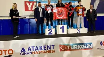 Sinem Özkan Türkiye İşitme Engelliler Büyükler Karate Şampiyonası'nda birincilik ve ikincilik kazandı