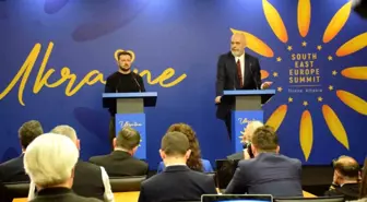 Ukrayna Devlet Başkanı Zelenskiy: 'Savaş tek bir kişi tarafından başlatıldı, ama biz hep birlikte hareket etmeliyiz'