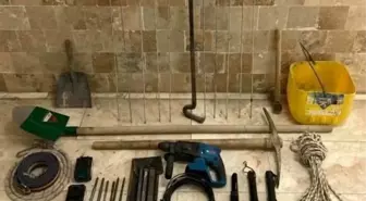 Denizli'de kaçak kazı yapan 8 şüpheli suçüstü yakalandı