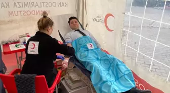 Edirne İl Göç İdaresi Müdürlüğü Personeli Türk Kızılay'a Kan Bağışında Bulundu